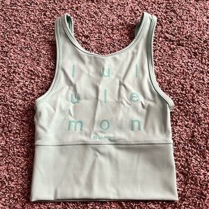 Teal Lululemon Power Pivot tank